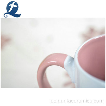 Taza de café reutilizable impresa con hilo de contraste con asa